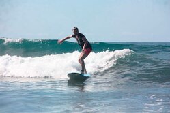 Chapu Pura Vida Surf Lessons